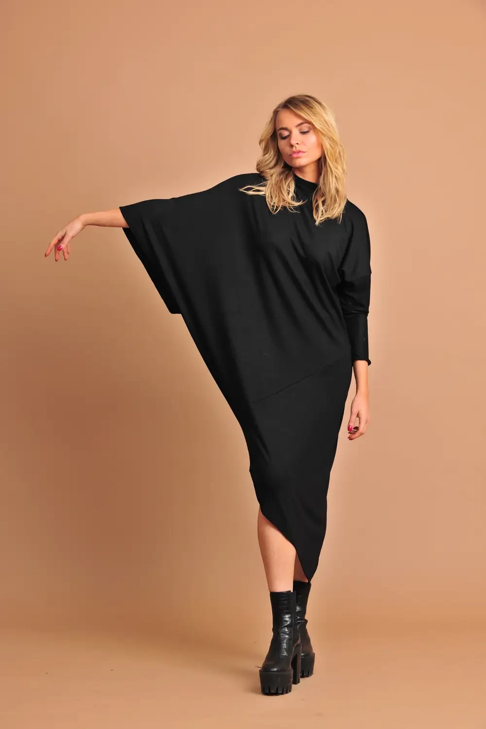 Jila Atelier High End Casual Gown